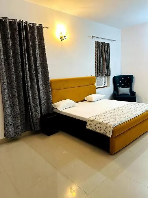 Ajnara 2 Apartman Váránaszi