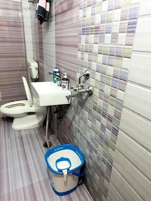 Ajnara 2 Apartman Váránaszi